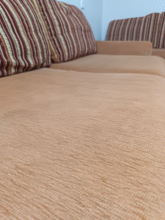 Диван угловой б/у