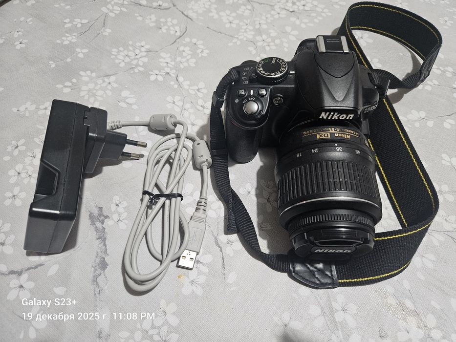Продам Nikon D3100