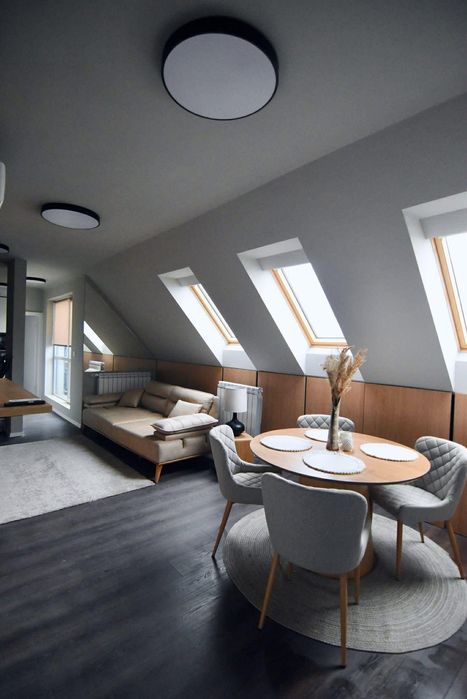 Дава се под наем Двустаен апартамент в София, Зона Б-19 - 70 кв.м за 897.6 € - Снимка #1