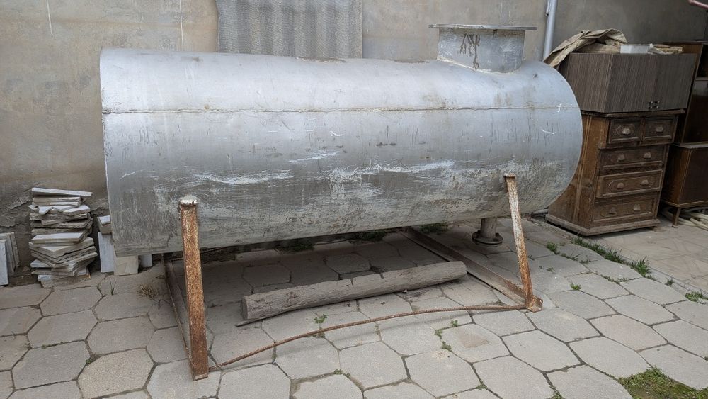 Продается нержавеющая бочка