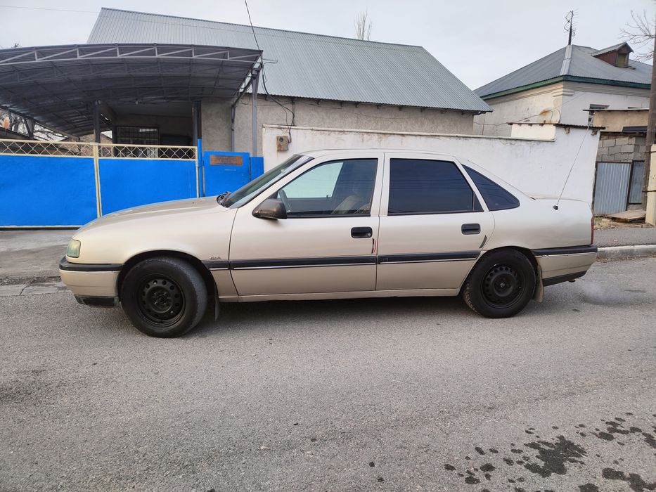 Опель вектра 1.8