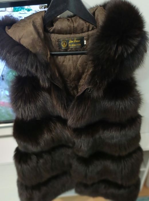 Жилет натуральный меха