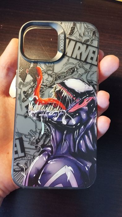 Один чехол стоить 2500 тг.Стильные чехлы Marvel для iPhone 15 / Веном