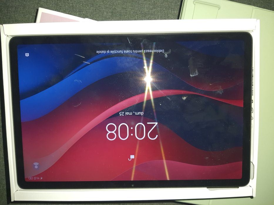 Vand tableta Lenovo Tab M11,128G/8G ram,cu sim 4G LTE