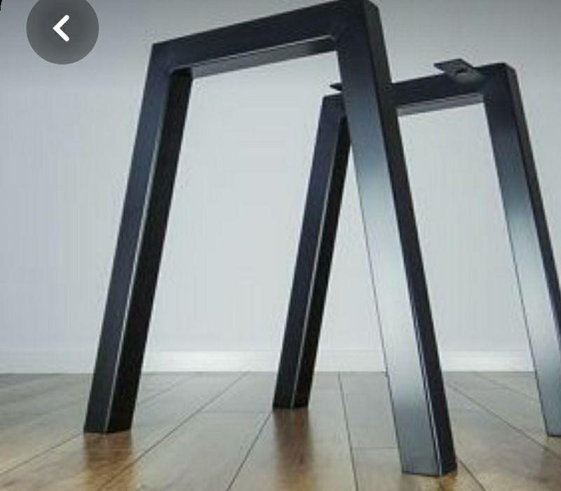 Picioare masa la comanda