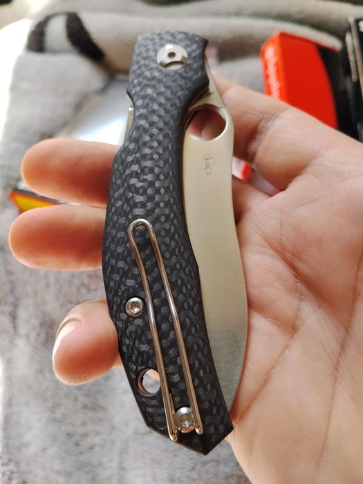 Карбоновый нож. Заточка заводская.