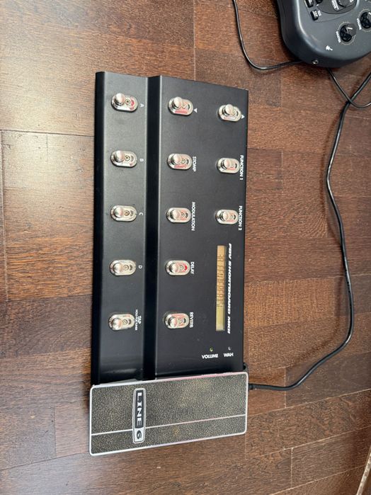 Pedalier dedicat Line6 FBV Shortboard 2 chitara electrica sau bass