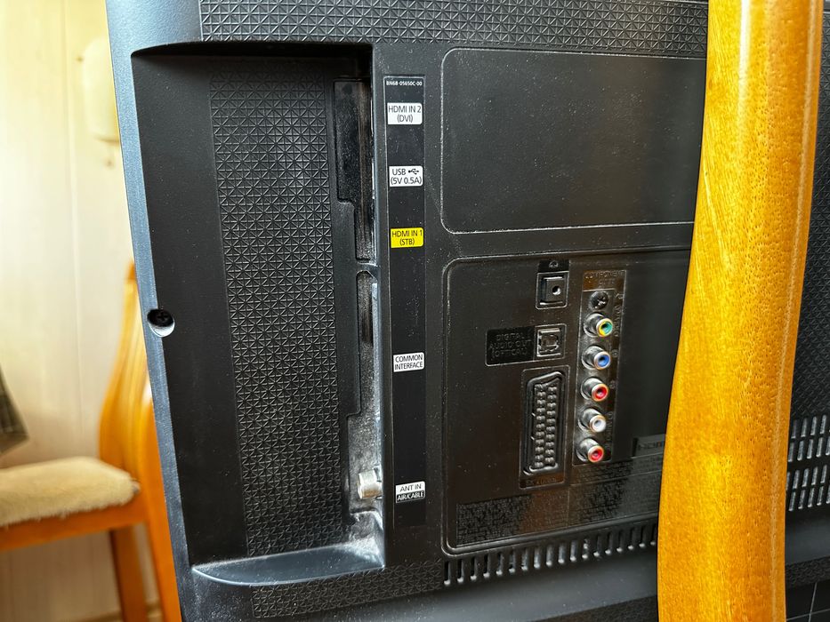 Телевизор Samsung