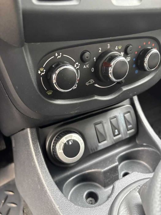 Dacia Duster 1.5 Diesel 110 CP 4x4 Euro 5 An fabricație: 2015