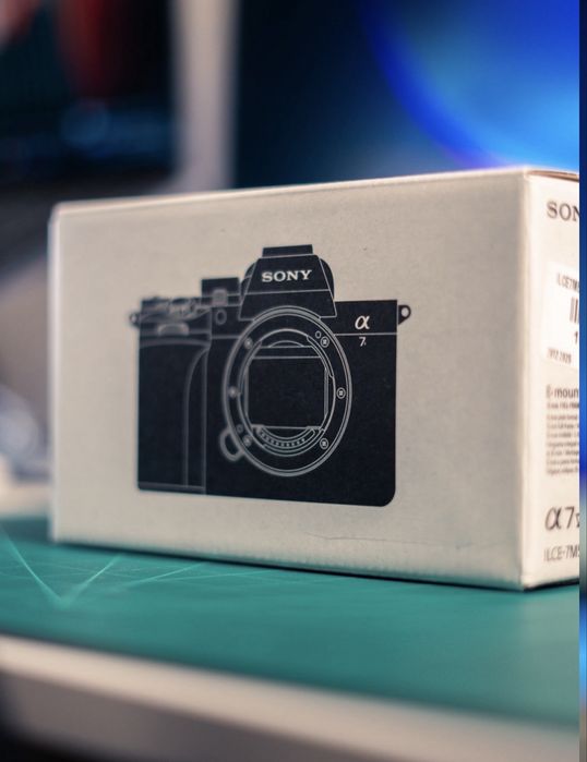 Sony a7 v body.