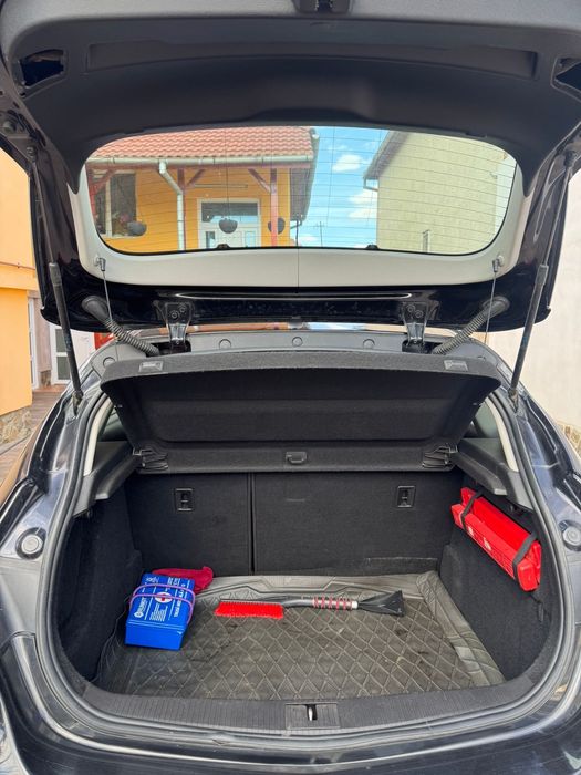 De vânzare Opel Astra J