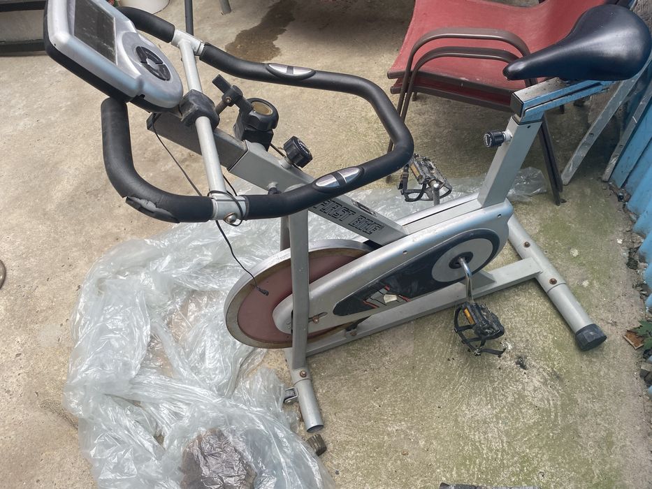 Bicicleta de fitnes in stare buna