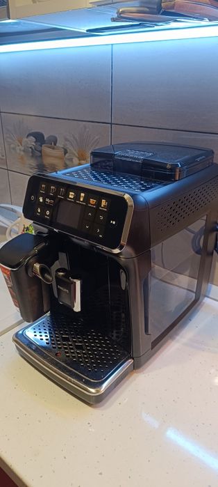 Vând Philips ep 5400 Latte Go