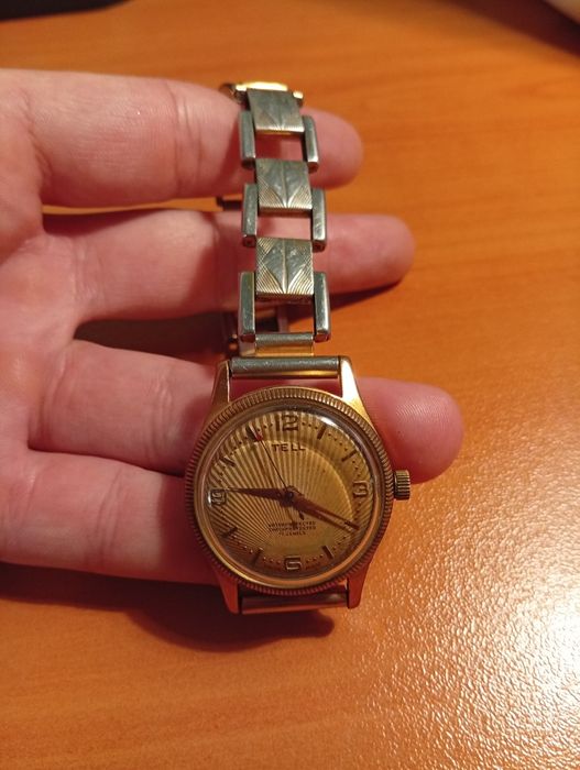 Часовник TELL – FHF механизъм, 17 jewels