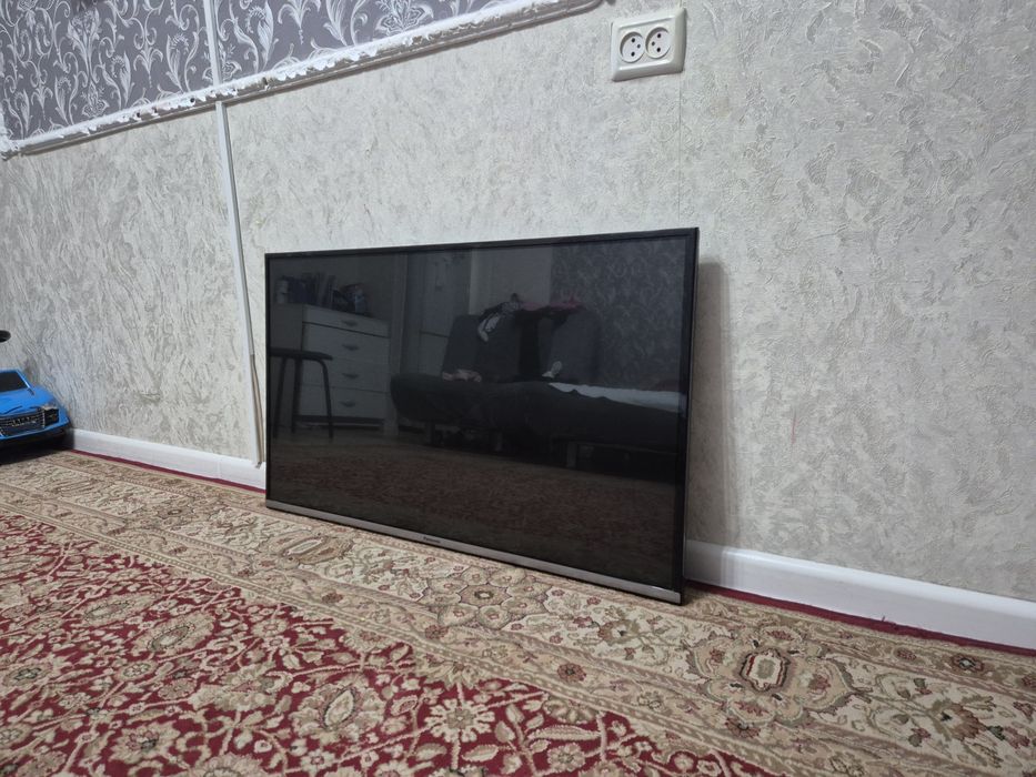 Продам телевизор Panasonic