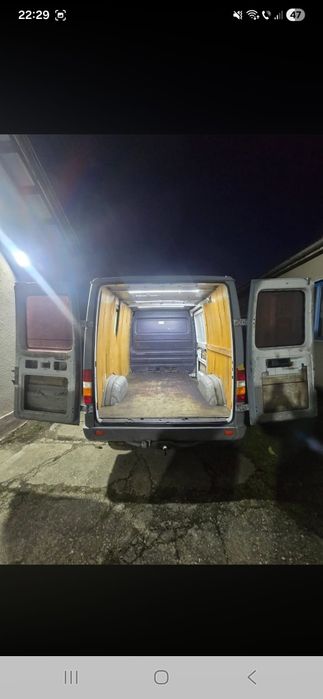 Vând Mercedes Sprinter