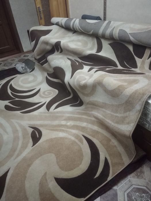 Продаются ковры не дорого.