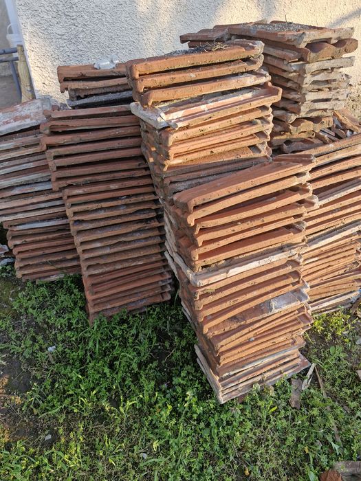 Двуканални керемиди. 5 цента бройката