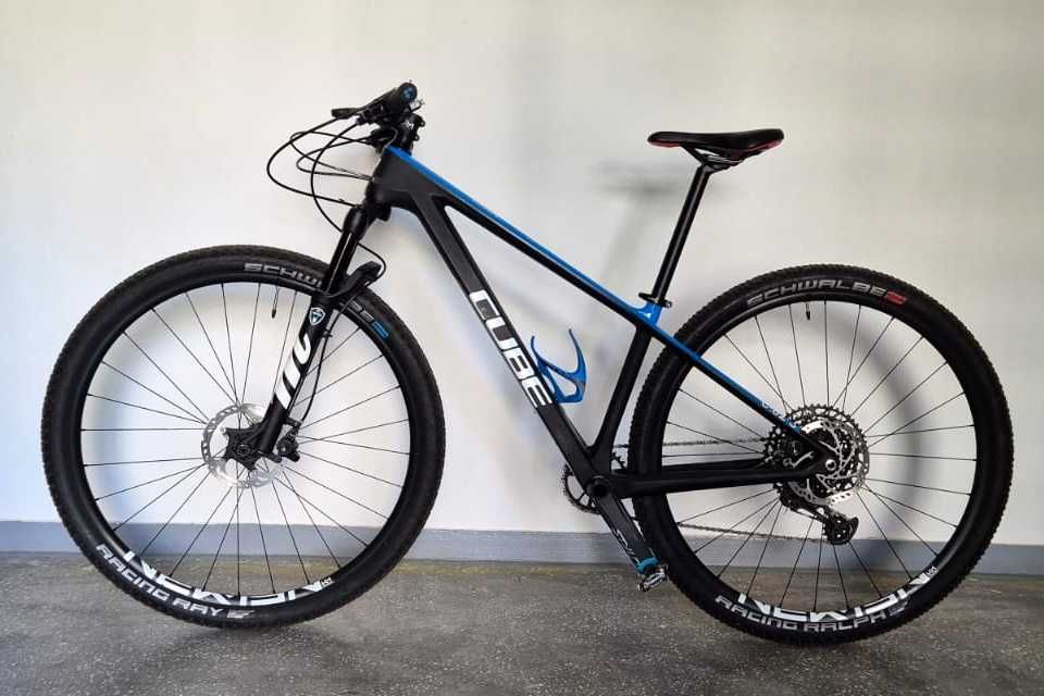 Bicicleta MTB Carbon Hardtail CUBE Elite C 62 SL cadru S roti 29 Bucuresti Sectorul 3 OLX.ro