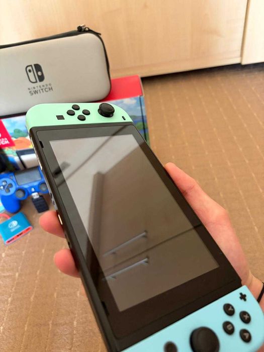 Nintendo Switch V2 + Jocuri + Accesorii (Impecabil)