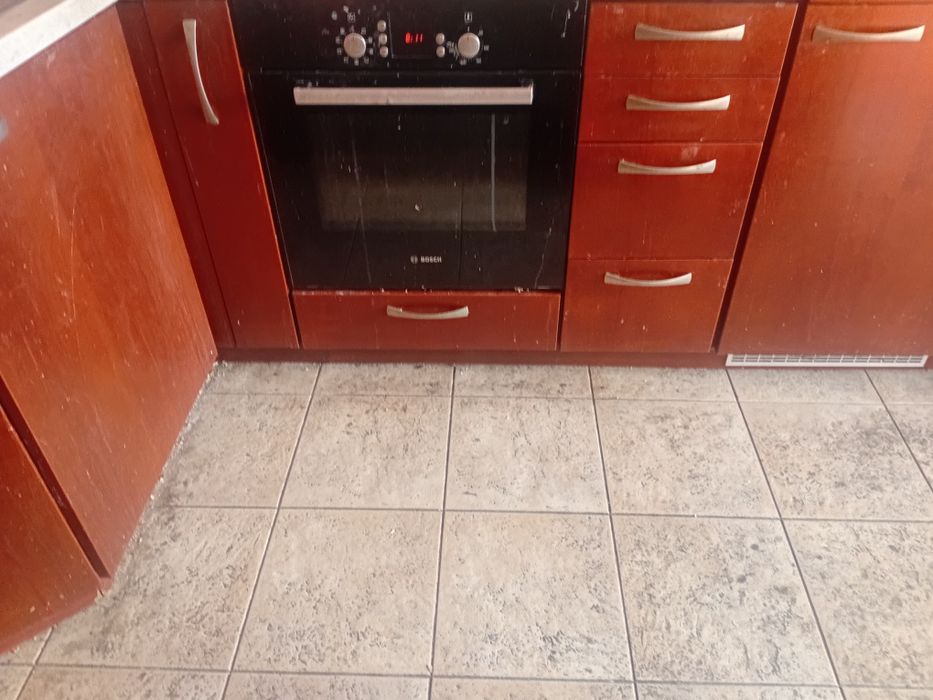 Дава се под наем Четиристаен апартамент в София, Оборище - 103 кв.м за 209.1 € - Снимка #4