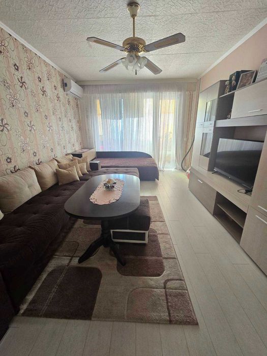 Продава се Двустаен апартамент в Казанлък - 70 кв.м за 911 €/кв.м - Снимка #2