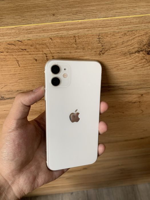 Срочно сотилади iPhone 11 !!!