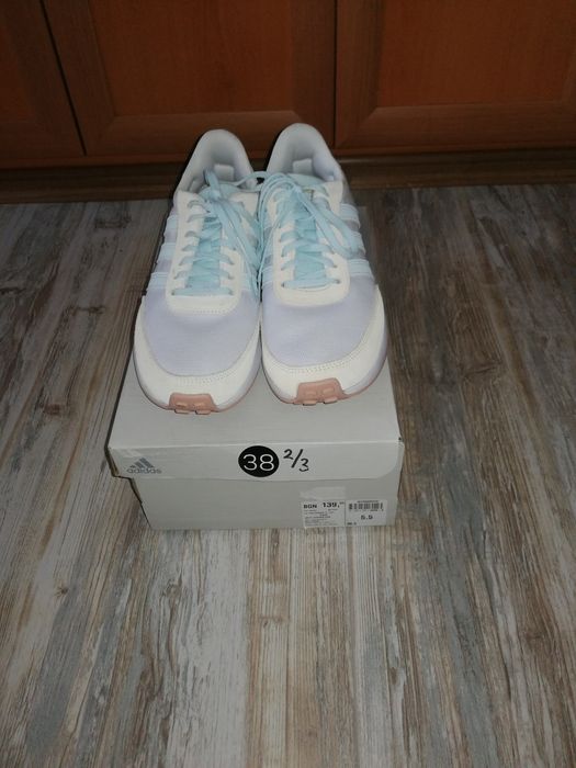Маратонки "Адидас" - номер 38 1/2