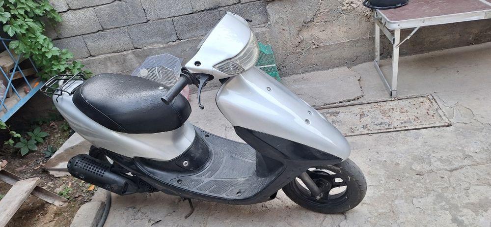 Продаю мопед хонда