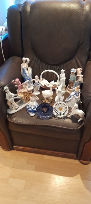 Bibelouri  mici și mari