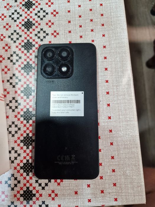 Honor X8a в перфектно състояние