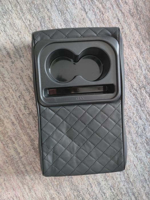 Husa cotiera auto cu suport de pahare si suport de telefon