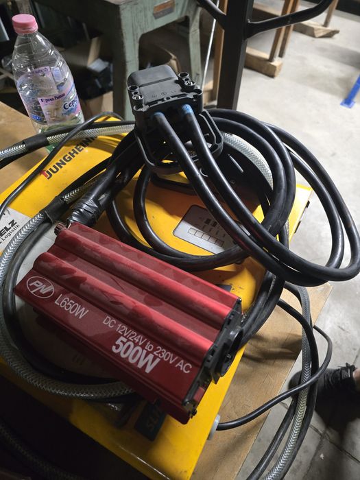 Електрически Стакер