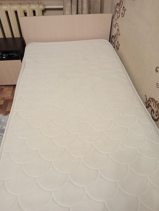 Продается односпальная кровать