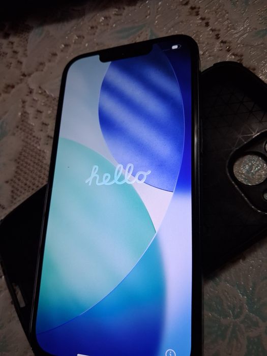 Продам Айфон 13, 128gb