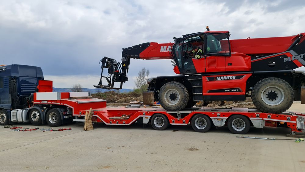 Transport utilaje,marfa trailer agabaritic