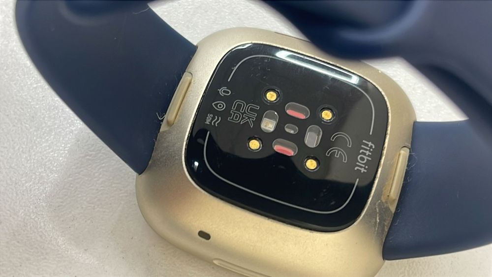 Fitbit Versa 3 Amanet BKG