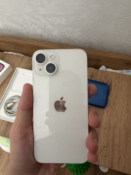iPhone 14 белый 256Gb