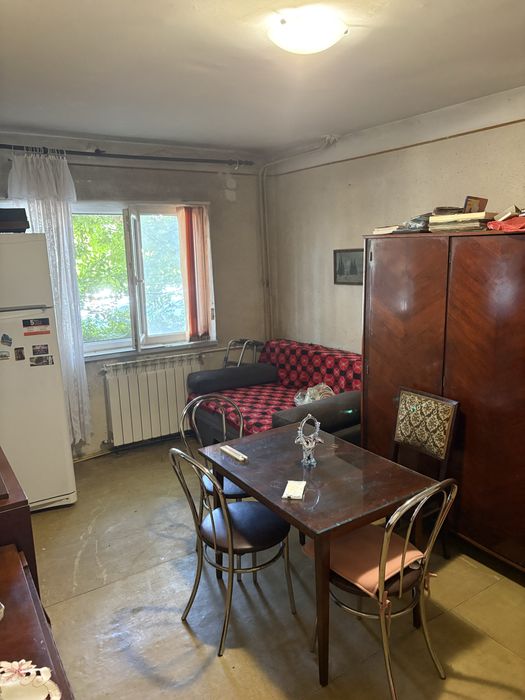 Vand Garsoniera in zona Micro XIV Buzau