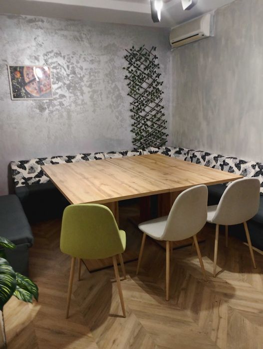 Маси,столове и дивани