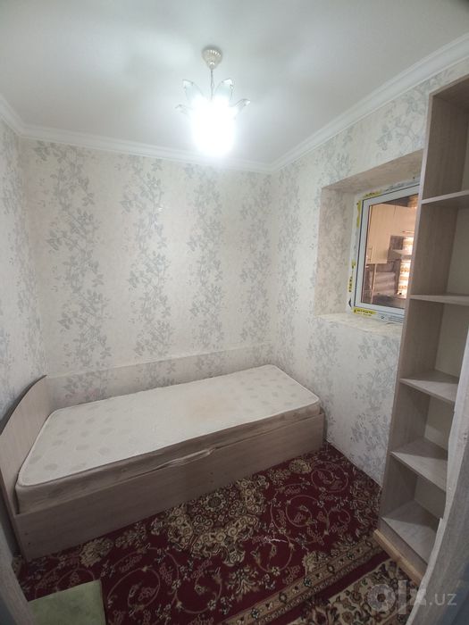Арендага 2 хона 4 этаж Азиз бозор олдида жойлашган.Агентство