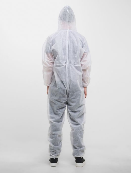 Одноразовые защитные комбинезоны!