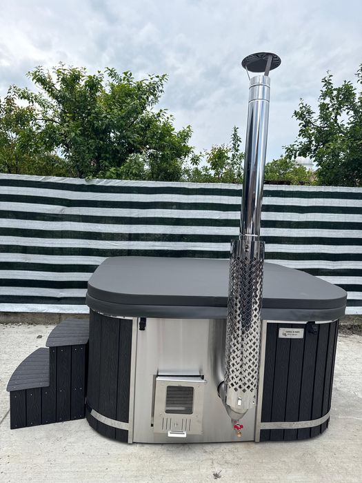 Ciubar patrat cu sezlong