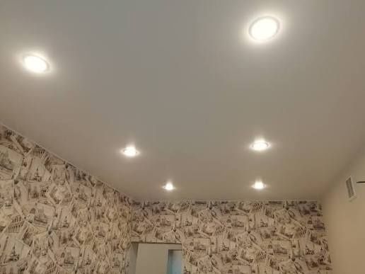 Натяжные потолки