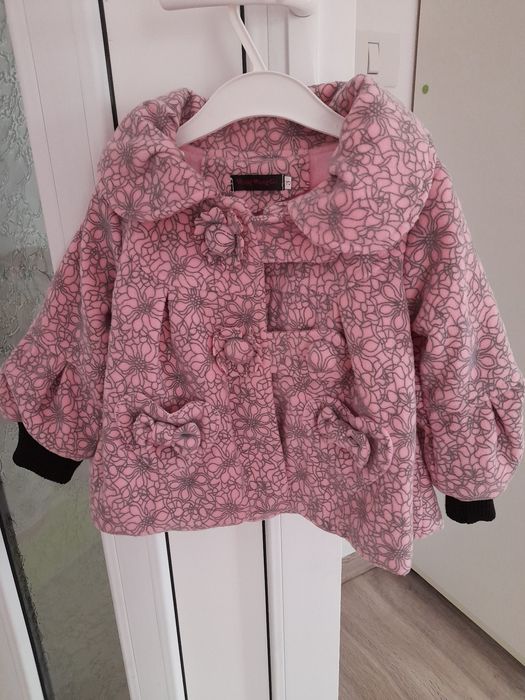 Lot Jachete fetite toamna 75 lei ambele