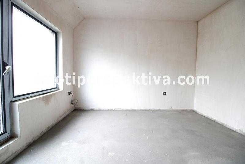 Продава се Многостаен апартамент в Пловдив, Христо Смирненски - 175 кв.м за 764 €/кв.м - Снимка #11