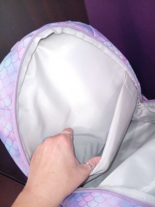 Ученическа раница с ортопедичен гръб