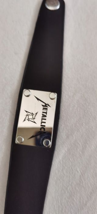 Метъл аксесоари .