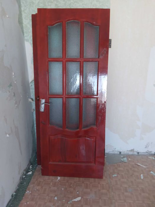 Продам двери межкомнатные