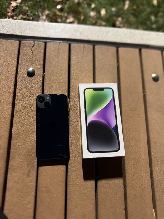 Продам iPhone 14  в хорошем состоянии
